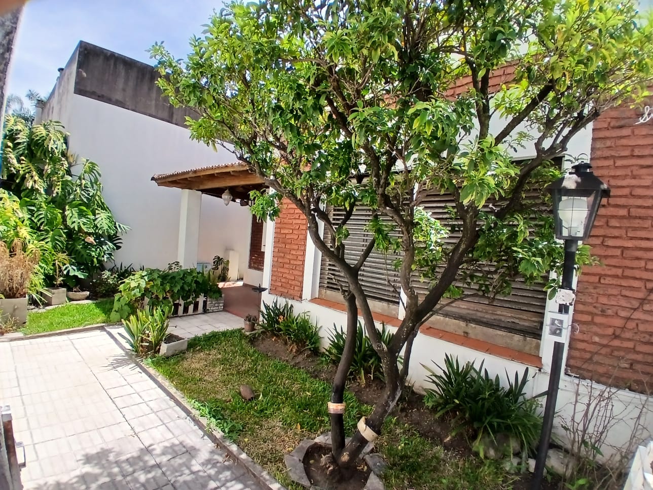 Barrionuevo Guillen Propiedades